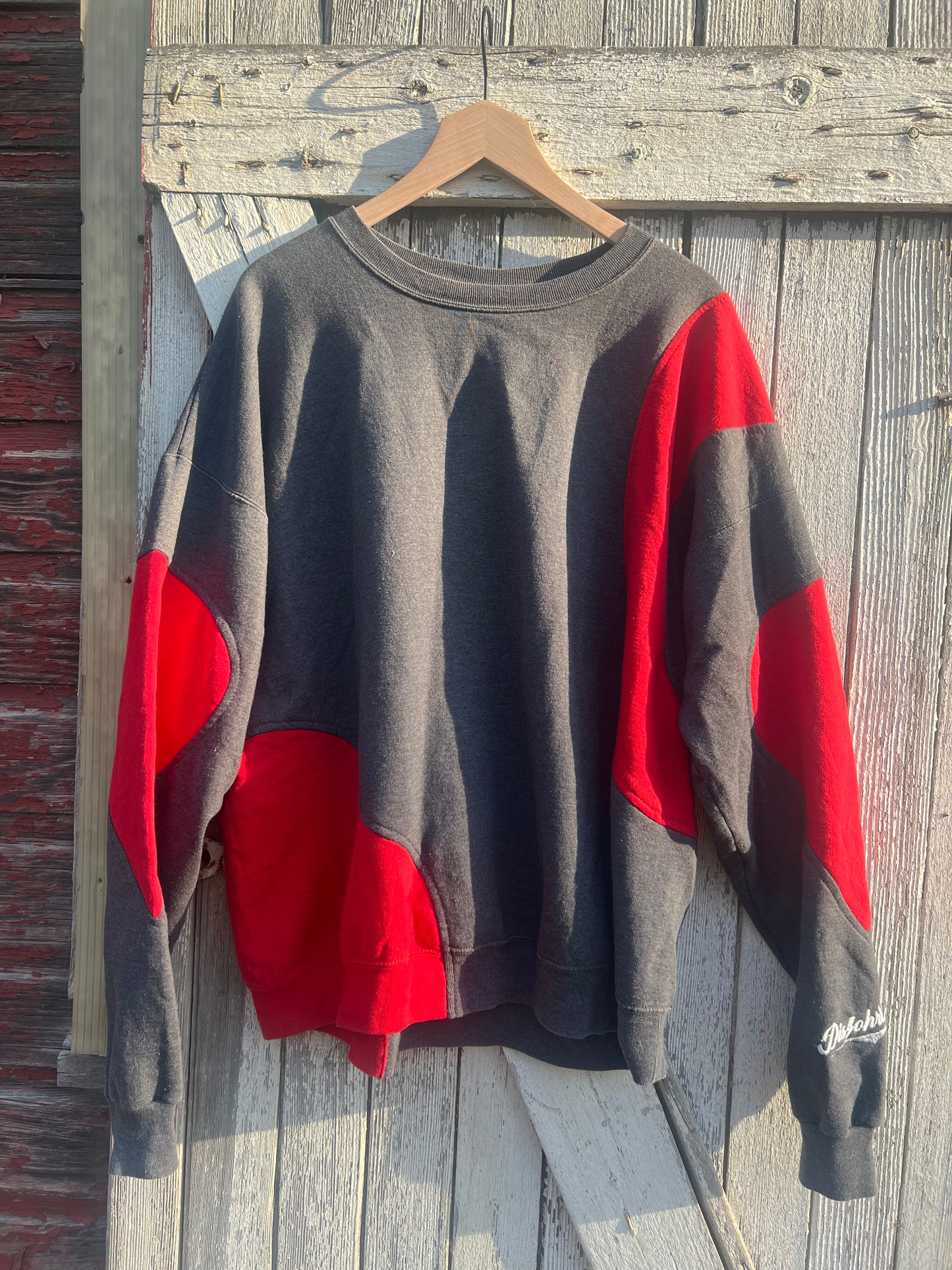 Upcycled vintage crewneck sweatshirt red and grey