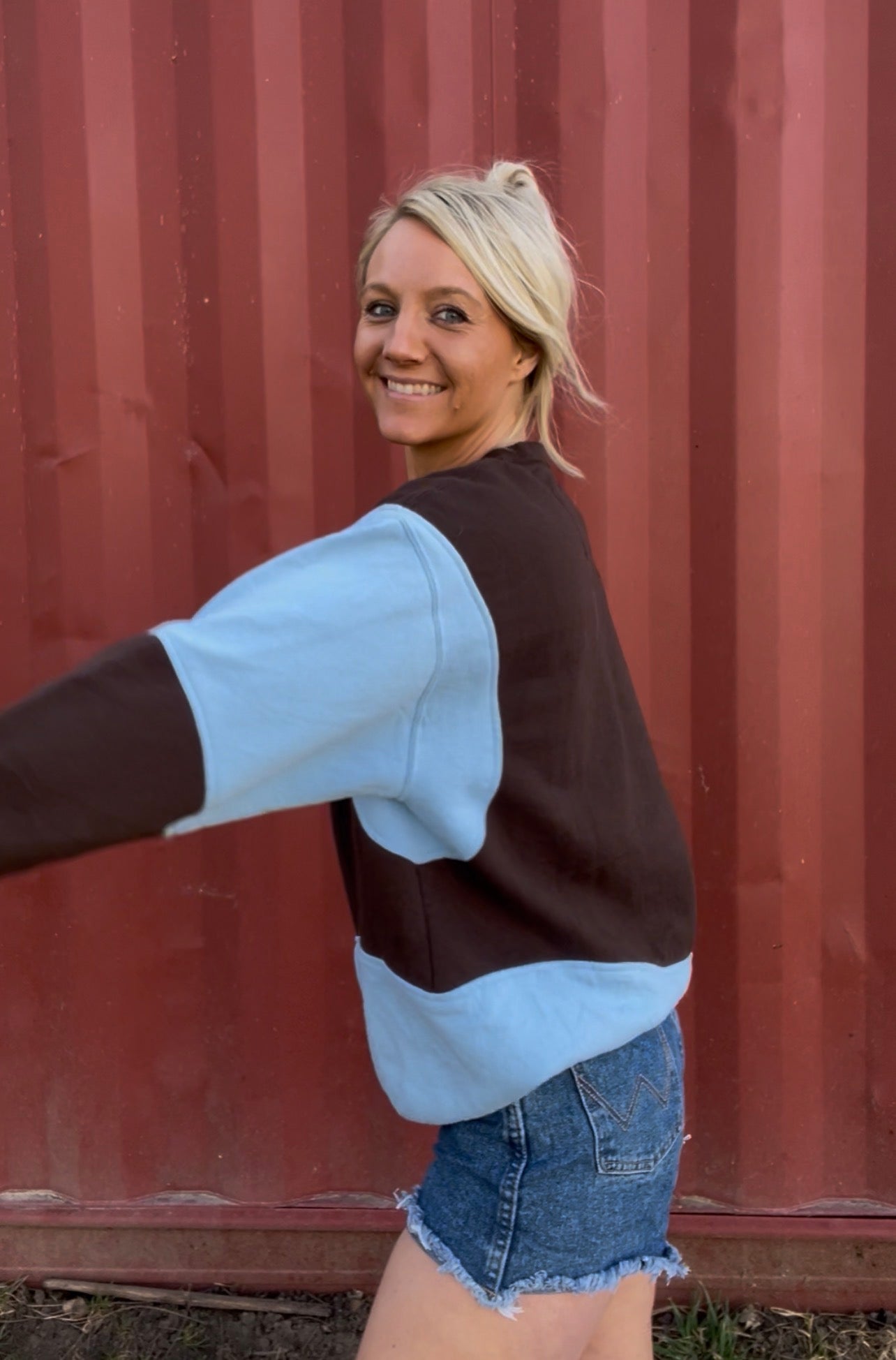 Upcycled vintage crewneck sweatshirt blue and espresso