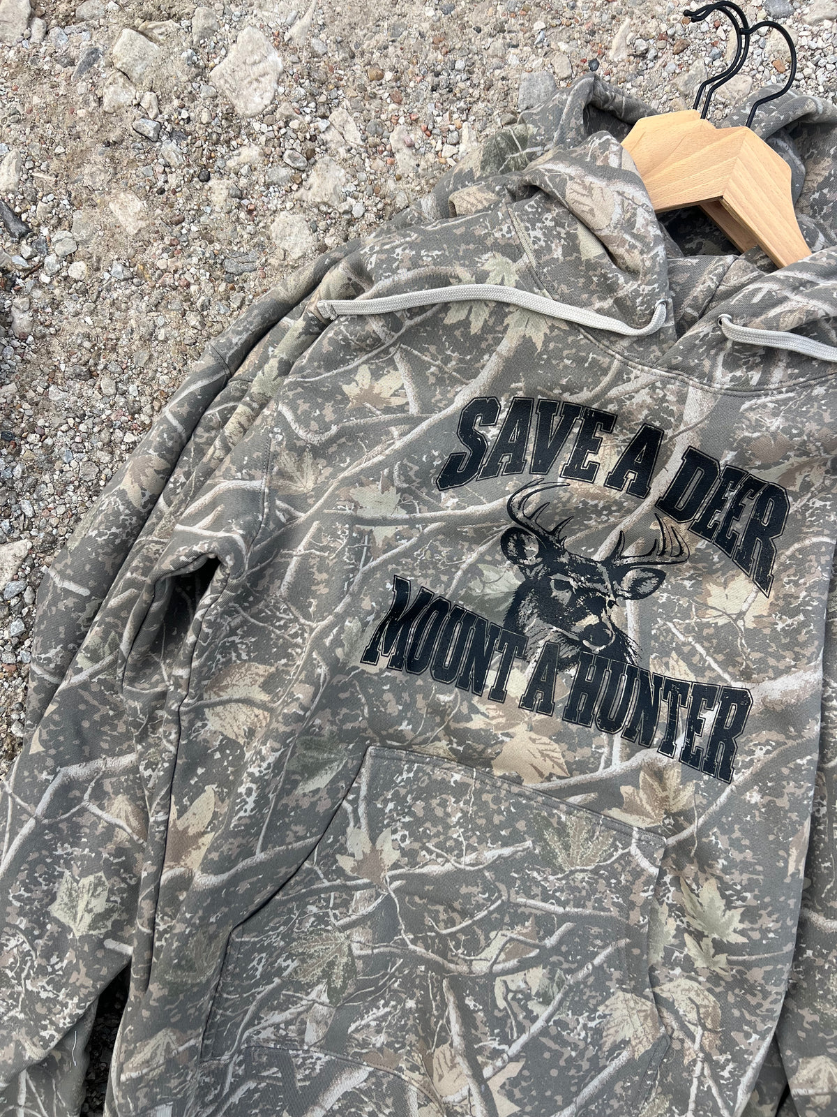 Save a deer mount a hunter